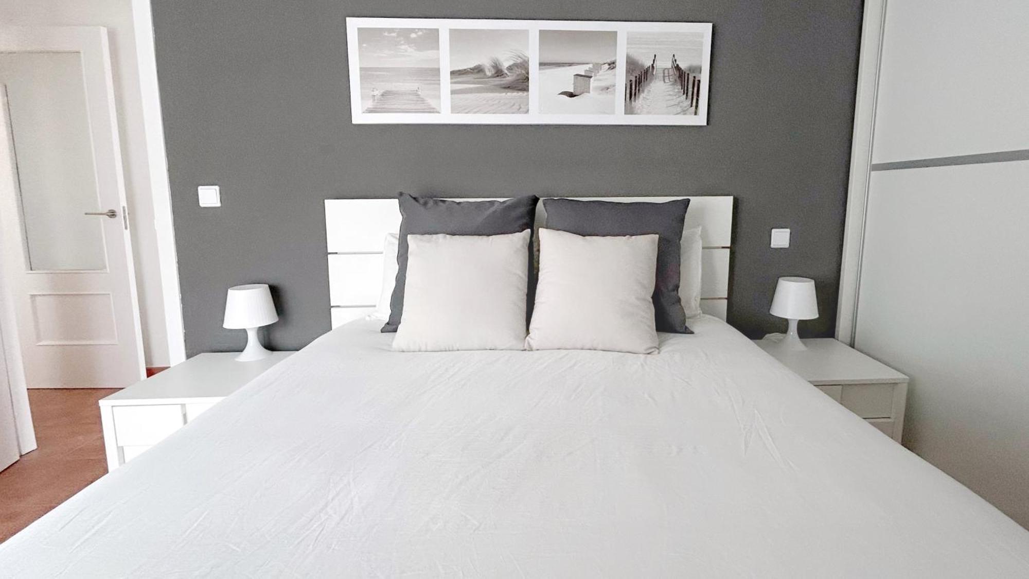 Comillas Bº Casasola - Residencial Lagos Azules - Netflix, Prime, Wifi & Free Indoor Parking Exteriör bild