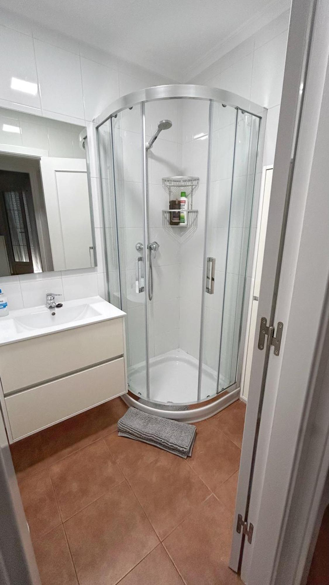 Comillas Bº Casasola - Residencial Lagos Azules - Netflix, Prime, Wifi & Free Indoor Parking Exteriör bild